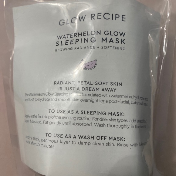 Watermelon glow sleeping mask - Picture 3 of 4